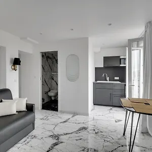 https://le-bellevue-2.fr-paris.fr